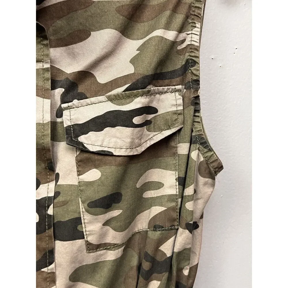 Angel Kiss Camo Utility Vest Womens medium Green‎ Full zip Pockets